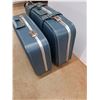 Image 3 : (2) Blue Suitcases - 23 x 6 x 15"