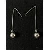 Image 1 : Pair Of Sterling Silver Earrings, Polished, In Good Condition