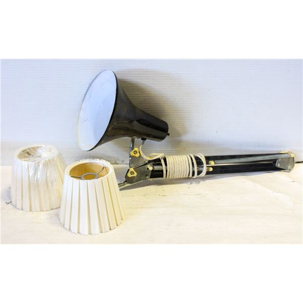 TASK ARTICULATING LIGHT 2 LOOSE LAMP SHADES