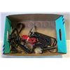 Image 1 : CLAMPS, BUNGEE CORDS, PORTABLE LIGHTS