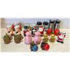Image 1 : (10) SALT & PEPPER COLLECTABLES