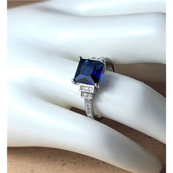 1)  SAPPHIRE BLUE AND DIAMOND WHITE CZ SIZE 8