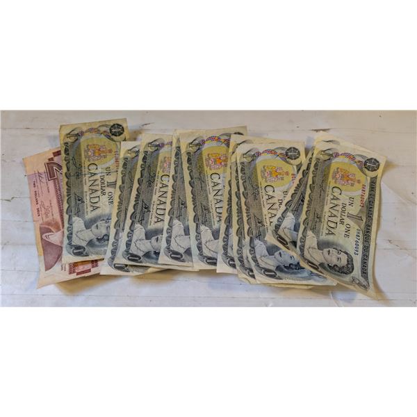 LARGE LOT VINTAGE CANADA $1 $2 BILLS