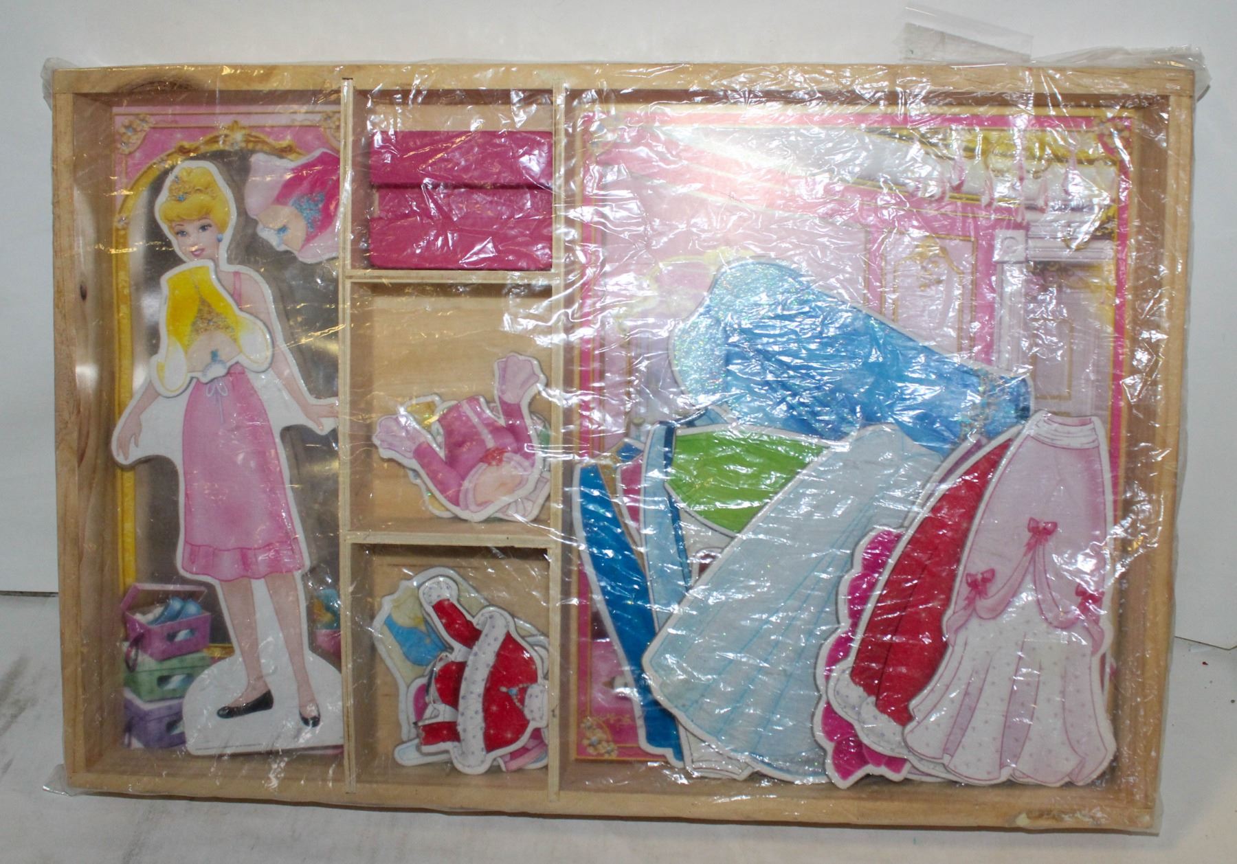 Mattel Disney Princess - Set Principesse Festa a Palazzo, 6 piccole bambole snodate con abiti Mattel Disney Princess - Set Principesse Festa a Palazzo, 6 piccole bambole snodate con abiti