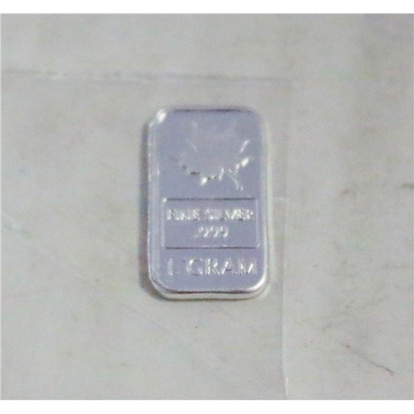 1 GRAM SILVER MAPLE BAR