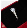 Image 2 : #1321-CUSTOM HAND SET 1.00 CT GRA CERTIFIED