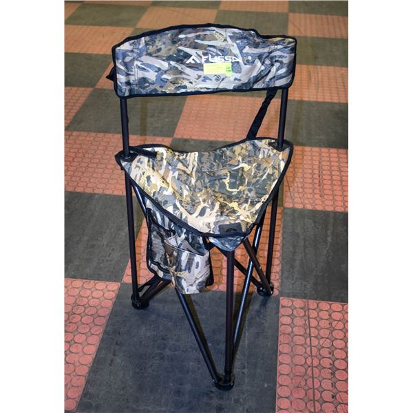 NEW FLISSA FOLDING CAMO HUNTING CHAIR