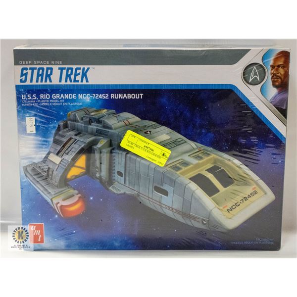 STAR TREK U.S.S RIO GRANDE MODEL