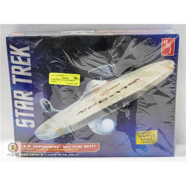 STAR TREK U.S.S ENTERPRISE MODEL