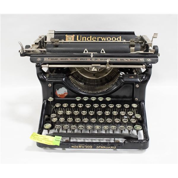 ANTIQUE UNDERWOOD STANDARD TYPE WRITER