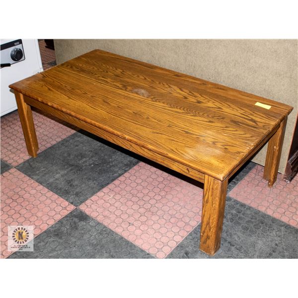 SOLID OAK COFFEE TABLE H-16.5" W-24" L-46.5"
