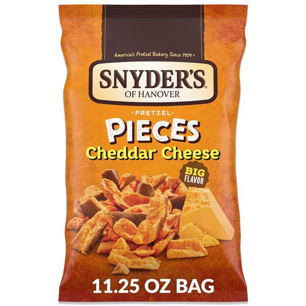 NEW 4 X 240G SNYDERS PRETZEL CHEDDAR CHEESE