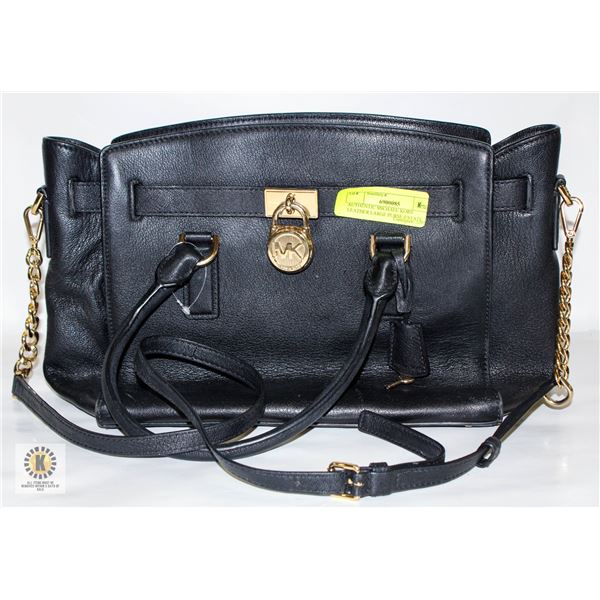 ESTATE MICHAEL KORS LEATHER PURSE SOME SCRATCHES