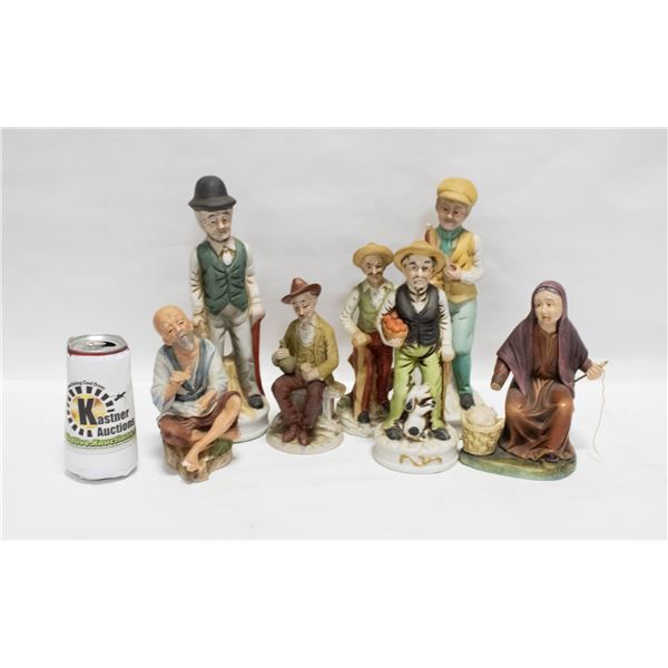 BOX WITH ASSORTED VINTAGE FIGURINES