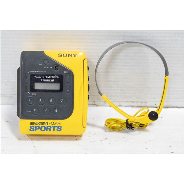 SONY WALKMAN FM/AM CASSETTE PLAYER WITH HEADPHONES