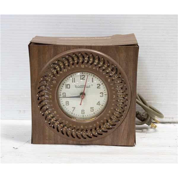 VINTAGE JAMES REMINDTIMER ELECTRIC CLOCK