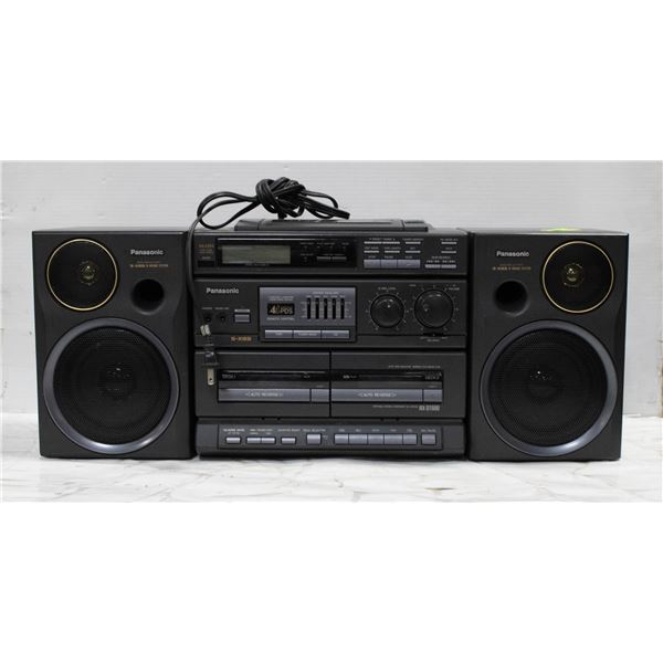 PANASONIC BOOM BOX