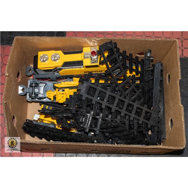 CHILDREN'S TRAIN SET