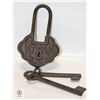 Image 1 : ETCHED PADLOCK AND KEYS DECOR METAL