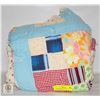 Image 1 : BABY PATCHWORK QUILT HANDMADE-ESTATE