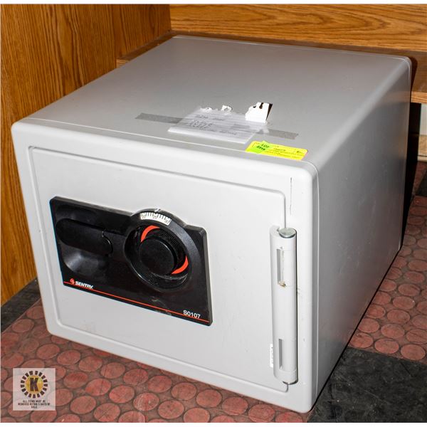 SENTRY S0107 FIRE RESISTANT SAFE WITH COMBINATION