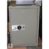 Image 1 : COFFRE FORT NATIONAL SAFE WITH COMBINATION