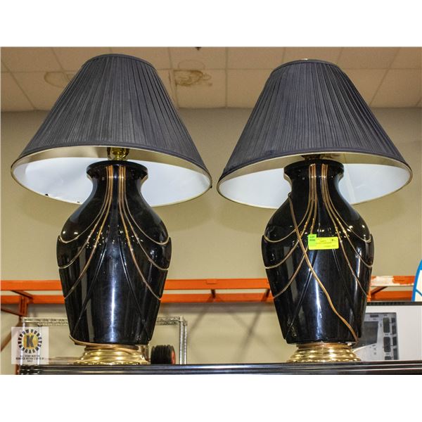 PAIR OF BLACK LAMPS WITH SHADES
