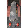 Image 1 : LOT OF LONG & REGULAR SKATEBOARDS
