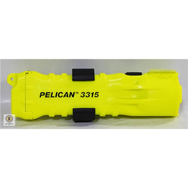 NEW PELICAN 3315 FLASHLIGHT WATERPROOF AND DUST