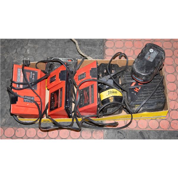 3 CORDLESS BATTERIES+4 CHARGERS