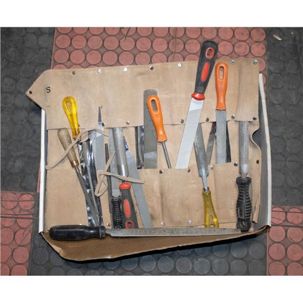 FILE SET IN LEATHER CASE