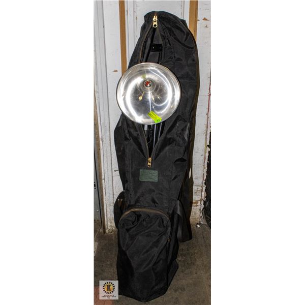 PORTRAIT BACK DROP W/2 100 WATT LIGHTS & STANDS