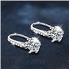 Image 2 : 2 CT GRA CERTIFIED 6-CLAW STYLE ROUND BRILLIANT