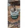 Image 1 : 5 US gallon Valvoline pail