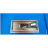 Image 3 : Vintag Radio & cigarette box 9.5X4.5