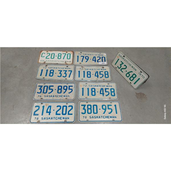 Lot of 10 Canadian license plates