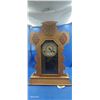 Image 1 : Vintage Sapphire made in USA wooden mantle clock