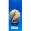 Image 3 : Hand painted ostrich egg on beautiful stand