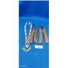 Image 1 : 2 pairs of wooden feathers, first nations