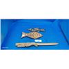 Image 1 : 3 indingenous wooden carved fish