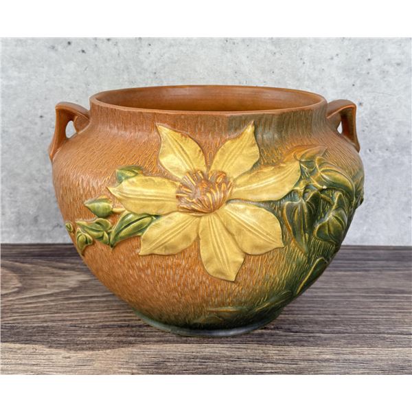 Roseville Pottery Clematis 667-8" Jardiniere