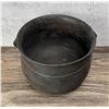 Image 2 : D.R. Sperry #8 Cast Iron Kettle Pot Cauldron
