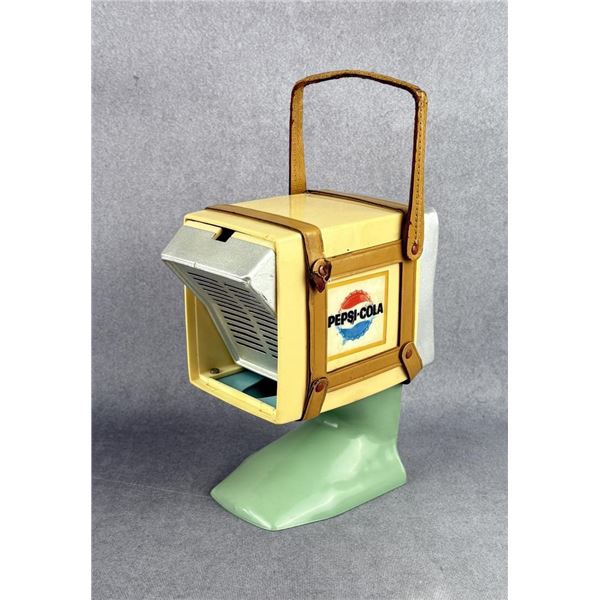Pepsi Cola Dispenser Transistor Radio