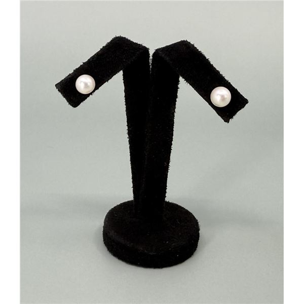 Cultured Pearl Earrings