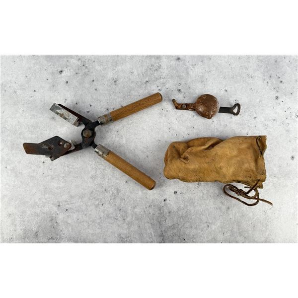 Double Bullet Mold LH 452 200 & Powder Measure