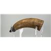 Image 2 : 1760 American Colonial Named Scrimshaw Powder Horn
