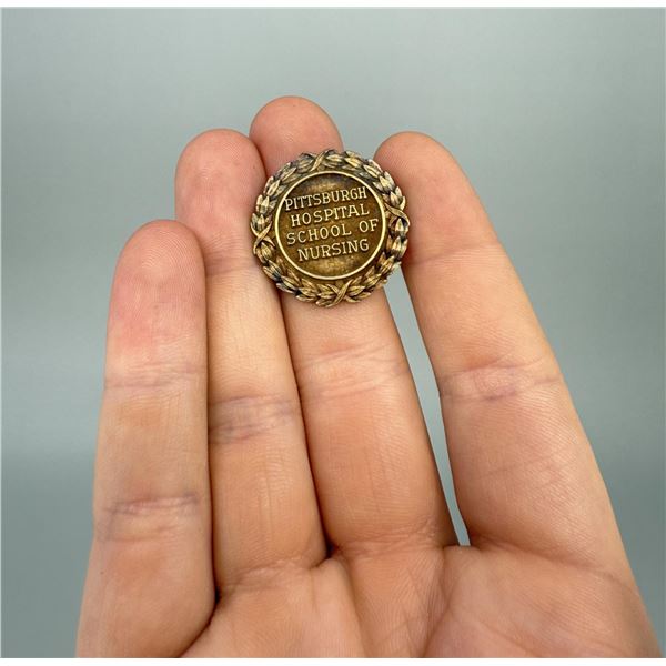 Pittsburgh Hospital School of Nursing Medal