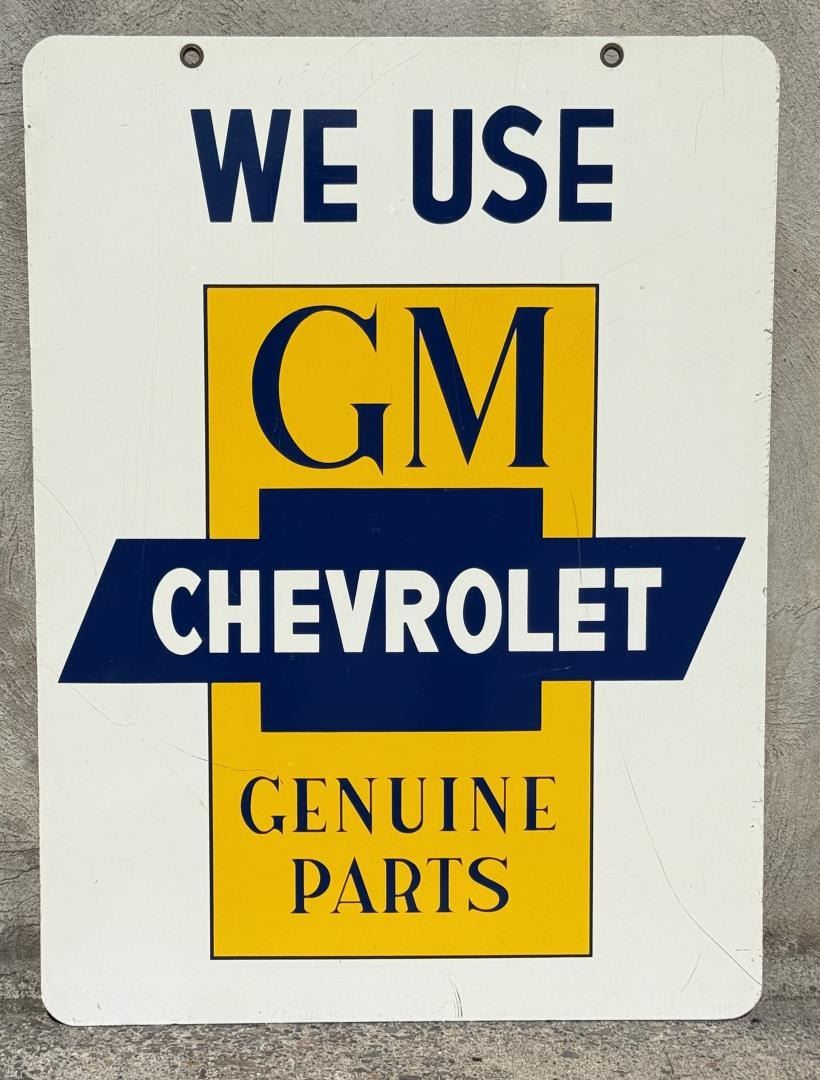 We Use GM Genuine Parts Chevrolet Dealer Sign