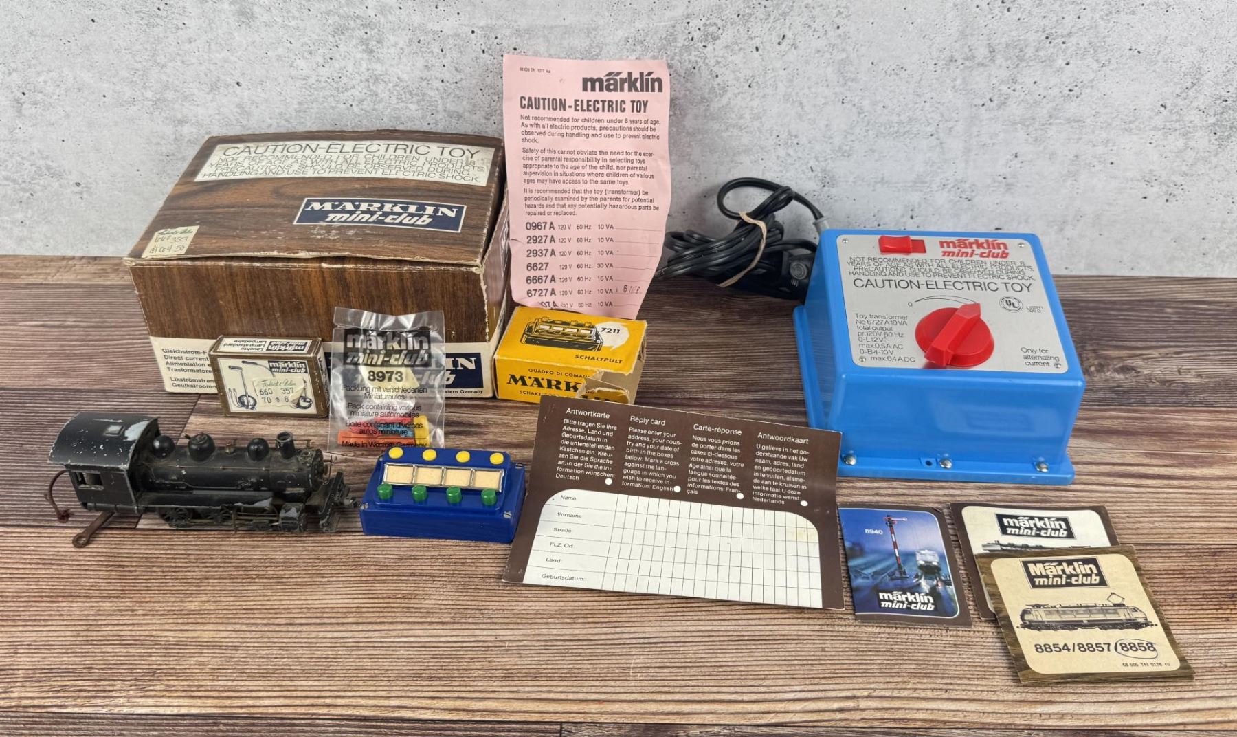 Märklin miniclub 81874 Starter set Museum passenger train with series 24 steam locomotive scale Z 1/220 - webshop Märklin miniclub 81874 Starter set Museum passenger train with series 24 steam locomotive scale Z 1/220 - webshop