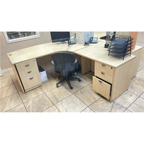 1 MAPLE PEDESTAL  L SHAPED OFFICE DESK WITH 6 DRAWERS AND 1 MESH ROLLING OFFICE CHAIR